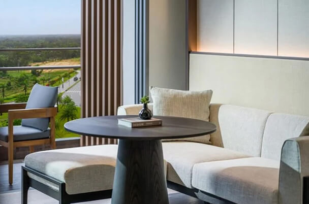NEW WORLD HOIANA HOTEL