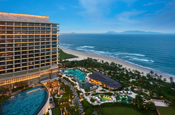 NEW WORLD HOIANA HOTEL