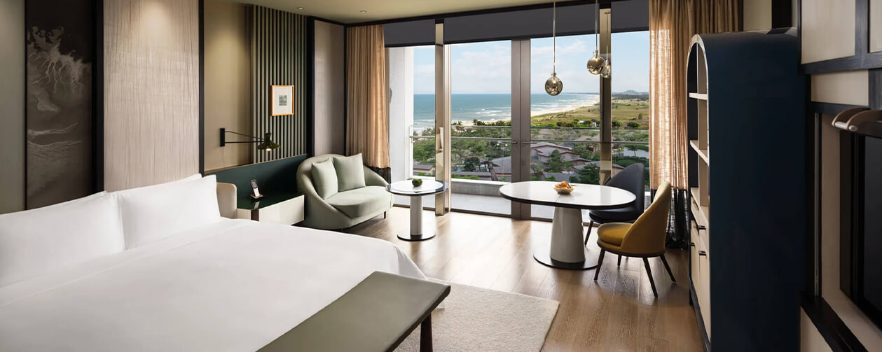 DELUXE OCEAN VIEW